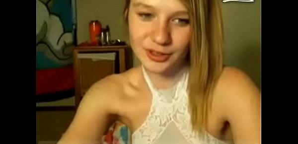  Who is this cute teen girl on chaturbate